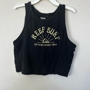 Black loose crop top